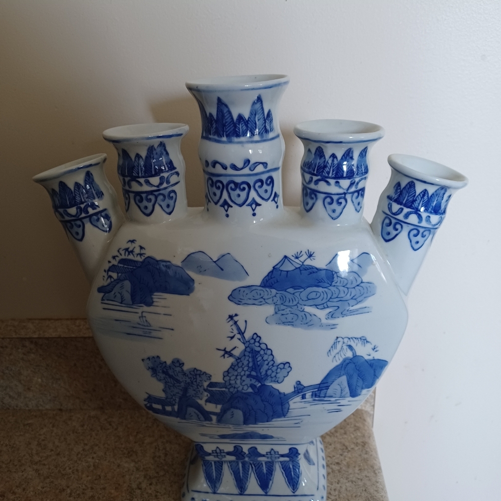 Vintage large vase. Chinoiserier Tulipiere Cottage 5 finger bud vase.